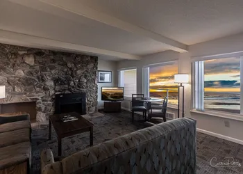 Driftwood Shores Resort And Conference Center hotel thumbnail 5