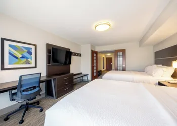 Holiday Inn Express & Suites Winona by IHG hotel thumbnail 8