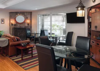 Larkspur Landing Extended Stay Suites Sunnyvale hotel thumbnail 2