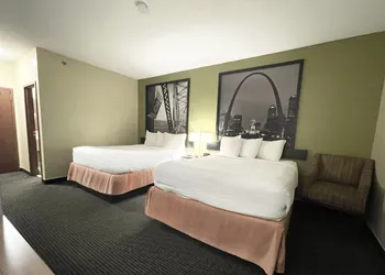 Super 8 by Wyndham St Charles hotel thumbnail 8