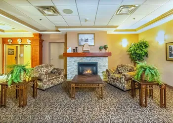 Comfort Inn & Suites hotel thumbnail 5