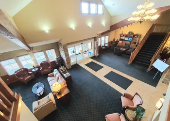 AmeriVu Inn & Suites - Waconia hotel thumbnail 2