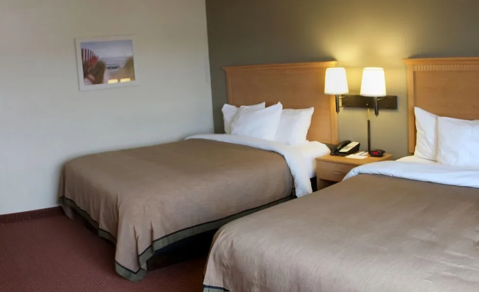 AmeriVu Inn & Suites - Waconia hotel detail image 6