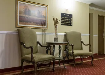 Hotel Brossard, an Ascend Collection Hotel hotel thumbnail 2