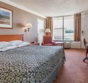 Days Inn by Wyndham Hillsboro TX hotel detail image 7