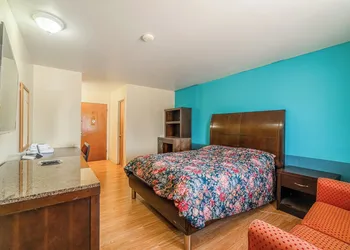 American Inn by OYO Colorado City I-20 hotel thumbnail 8