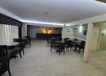 Copley Inn & Suites By OYO Akron OH hotel thumbnail 3