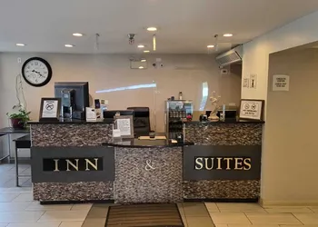 Copley Inn & Suites By OYO Akron OH hotel thumbnail 5