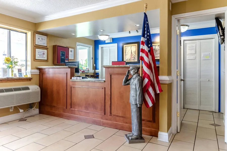 Rodeway Inn & Suites Jacksonville near Camp Lejeune hotel detail image 2