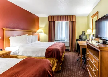 Rodeway Inn & Suites Jacksonville near Camp Lejeune hotel thumbnail 7