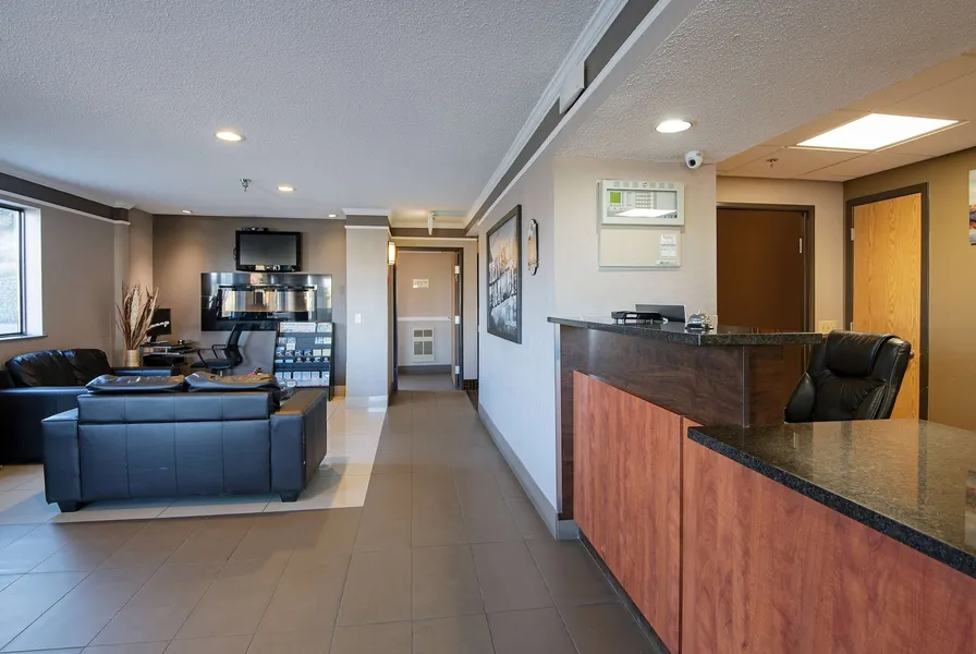 Super 8 by Wyndham Kamloops On The Hill hotel detail image 2