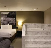 Super 8 by Wyndham Kamloops On The Hill hotel detail image 7