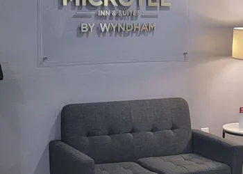 Microtel Inn & Suites by Wyndham Gardendale/Birmingham North hotel thumbnail 3