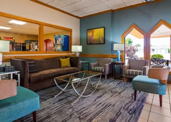 Best Western Woodhaven Inn hotel thumbnail 2