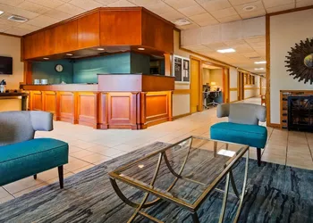 Best Western Woodhaven Inn hotel thumbnail 3