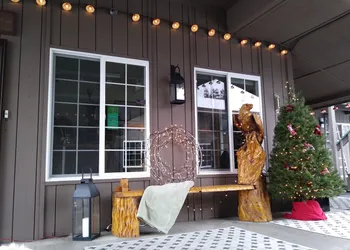 Chalet Motel Whitefish hotel thumbnail 2
