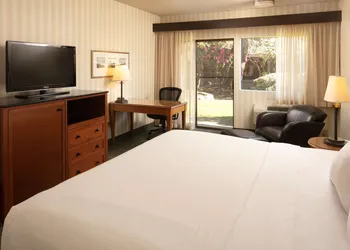 Red Lion Hotel Bellevue hotel thumbnail 7