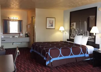 Super 8 by Wyndham Atlanta/Hartsfield Jackson Airport hotel thumbnail 6