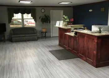 Americas Best Value Inn Pauls Valley hotel thumbnail 2