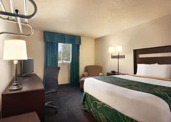 Travelodge by Wyndham Jefferson City hotel thumbnail 7