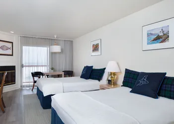 Surftides Lincoln City hotel thumbnail 4