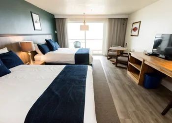 Surftides Lincoln City hotel thumbnail 7