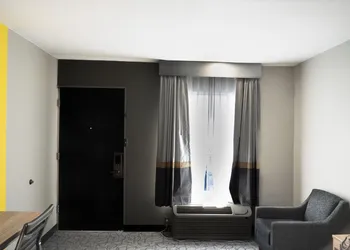 Super 8 by Wyndham Antioch/Nashville South East hotel thumbnail 4
