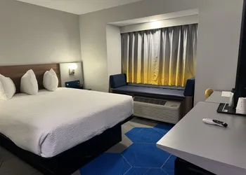 Microtel Inn & Suites by Wyndham Independence hotel thumbnail 5