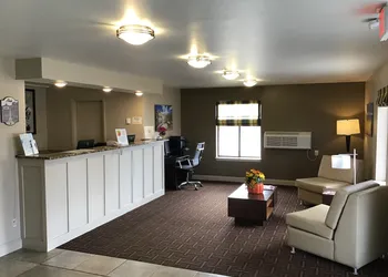 Super 8 by Wyndham Dillon hotel thumbnail 4