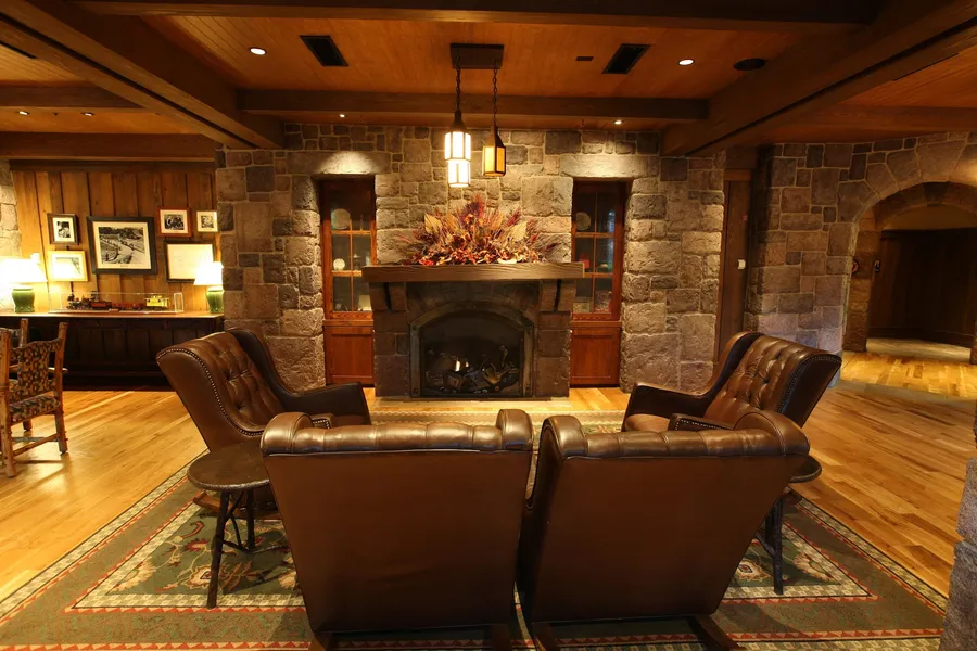 Disney's Wilderness Lodge hotel detail image 6