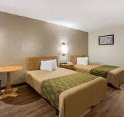 Econo Lodge Live Oak hotel detail image 5