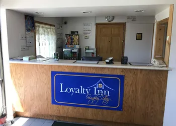 Loyalty Inn Maryville hotel thumbnail 3