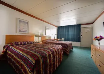Loyalty Inn Maryville hotel thumbnail 6