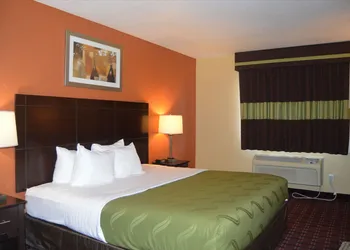 Quality Inn O'Fallon - St Louis hotel thumbnail 8