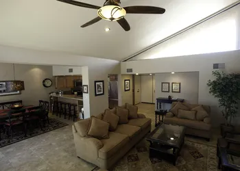 Shadow Mountain Resort hotel thumbnail 4