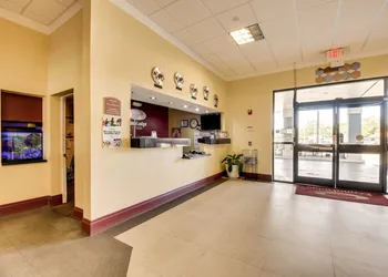 Econo Lodge Tampa near Busch Gardens hotel thumbnail 6
