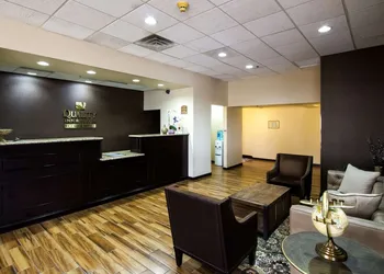 Quality Inn & Suites Moline - Quad Cities hotel thumbnail 3