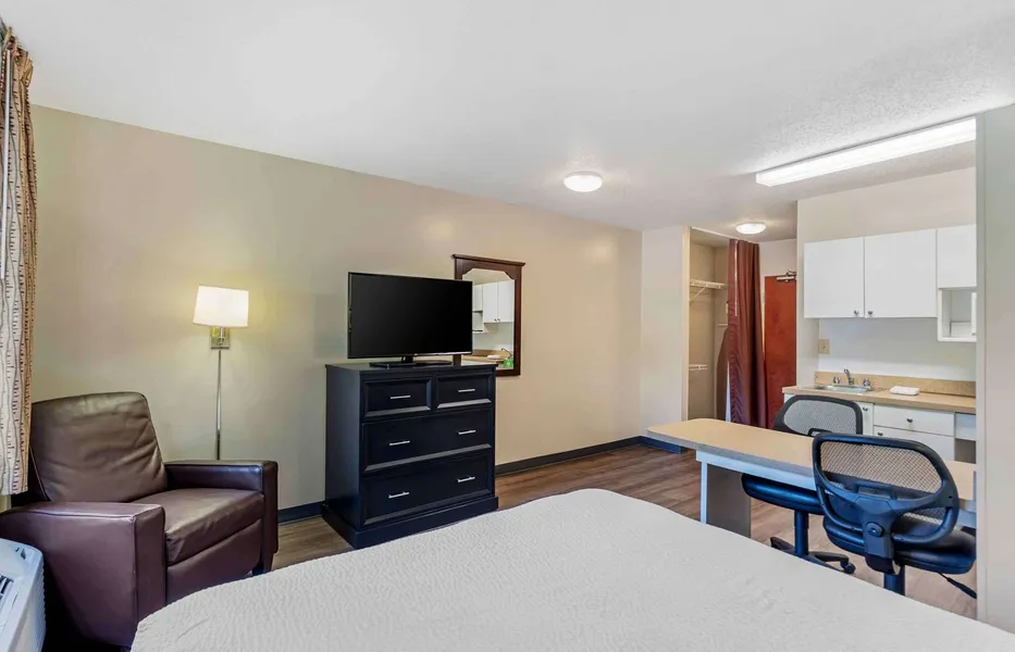 Extended Stay America Select Suites Chicago Rolling Meadows hotel detail image 6