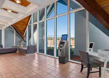 Baymont by Wyndham Intl Speedway/I-95/Daytona Beach hotel thumbnail 2