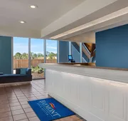 Baymont by Wyndham Intl Speedway/I-95/Daytona Beach hotel detail image 3