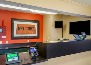 Extended Stay America Select Suites Tampa North Airport hotel thumbnail 5