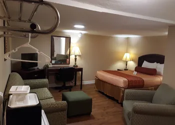 Rodeway Inn hotel thumbnail 8