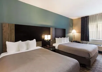 Quality Inn Galesburg near US Highway 34 and I-74 hotel thumbnail 8