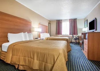 Quality Inn Ottawa near Starved Rock State Park hotel thumbnail 6