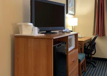 Quality Inn Ottawa near Starved Rock State Park hotel thumbnail 8