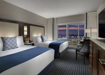Ocean House Hotel at Bass Rocks hotel thumbnail 6
