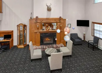 Baymont by Wyndham Chester IL hotel thumbnail 3