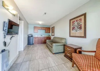Rodeway Inn & Suites Haines City - Winter Haven hotel thumbnail 5