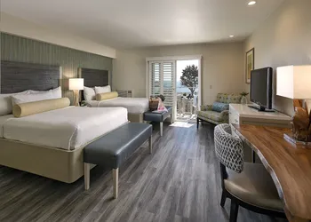 Inn at the Cove hotel thumbnail 5