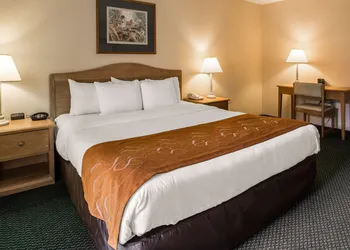 Super 8 by Wyndham Cherokee hotel thumbnail 7